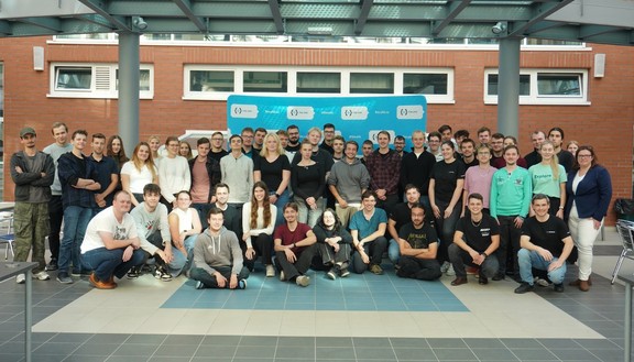 BIZ SIM CUP 2026 na FIM UHK vyhráli při své první účasti eSportovci