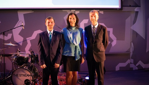 Putovní pohár pro Učitele roku převzal Ing. Patrik Urbaník a Studentem roku 2025 se stal Bc. Petr Valtera