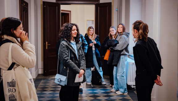 Podej si přihlášku na PdF UHK