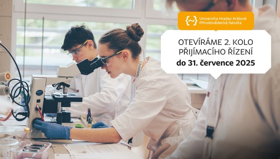 Na PřF UHK dáváme druhé šance. Neváhej a staň se (přírodo)vědcem! Přihlášky podávej do 31. července 2025