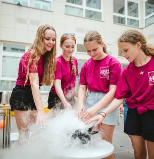 Hrajeme si i hlavou -115