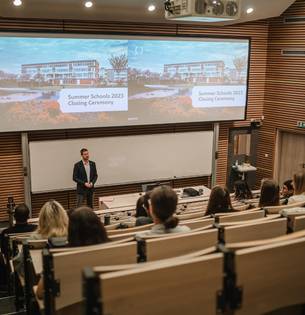 UHK ukončení summer school-1