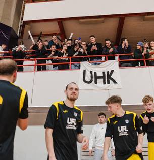 UHK_x_KUHK_09
